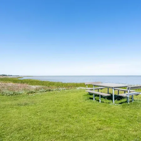 Stunning In With Kitchen Casa vacanze Hadsund