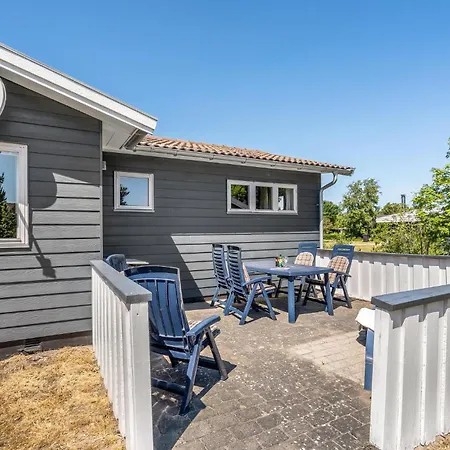 Feriehus Stunning In With Kitchen *